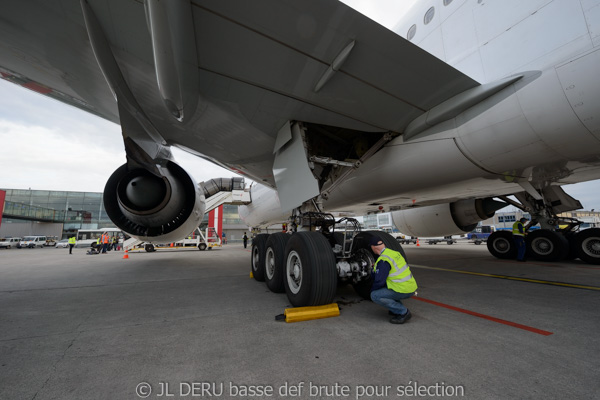 Liege airport 2016-04-03